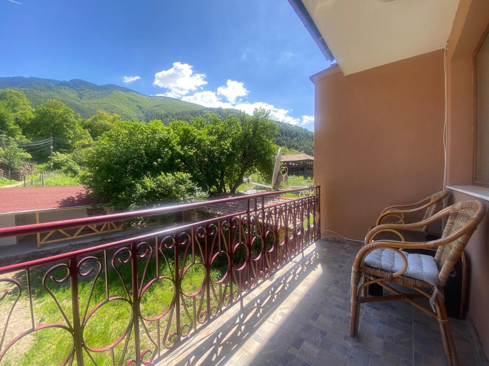 Hotel Анелия Saparewa Banja Zewnętrze zdjęcie