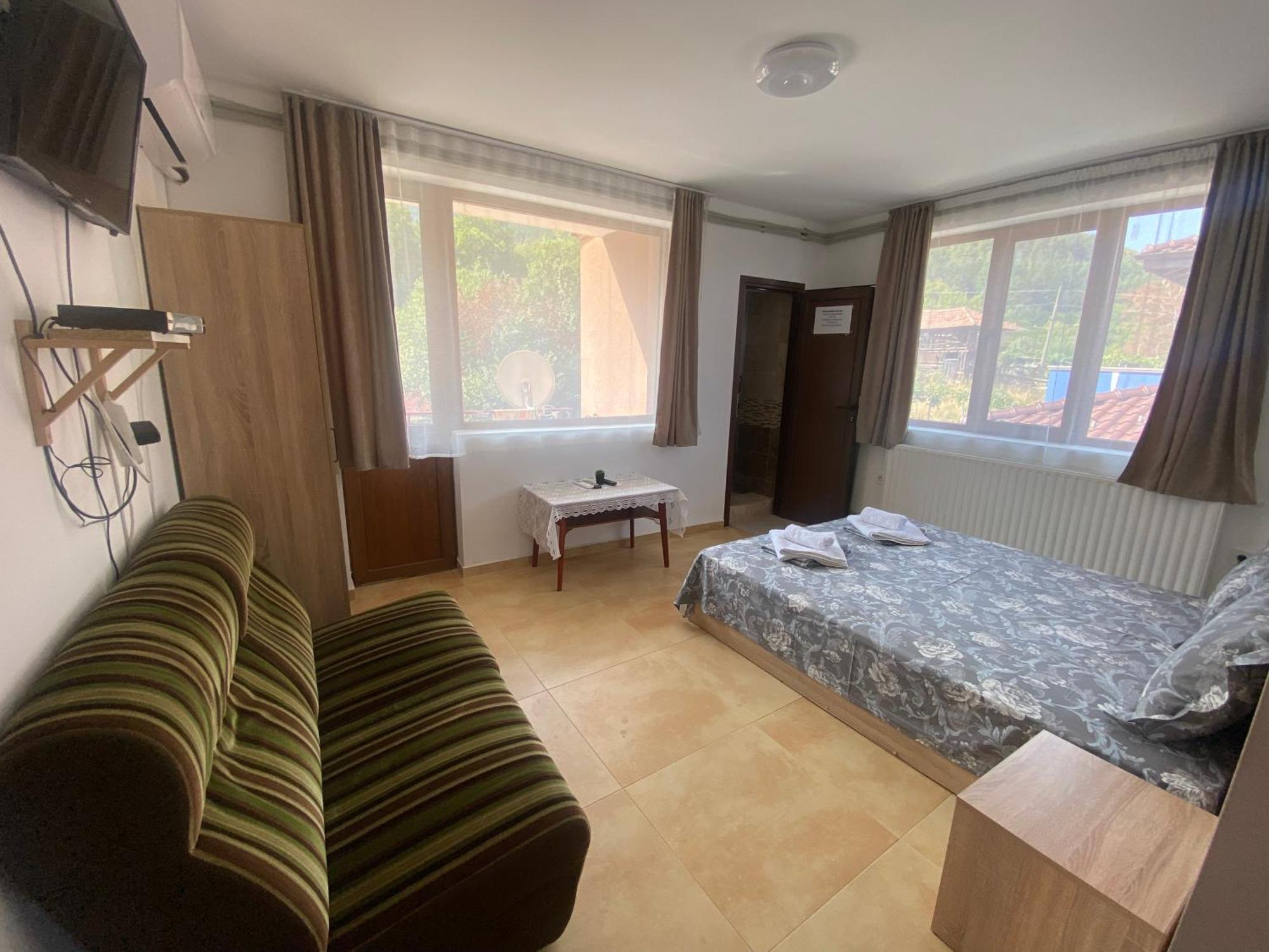 Hotel Анелия Saparewa Banja Zewnętrze zdjęcie